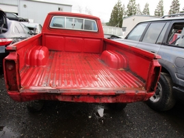 1983 TOYOTA TRUCK SR5 RED STD CAB 2.4L MT 4WD Z17583